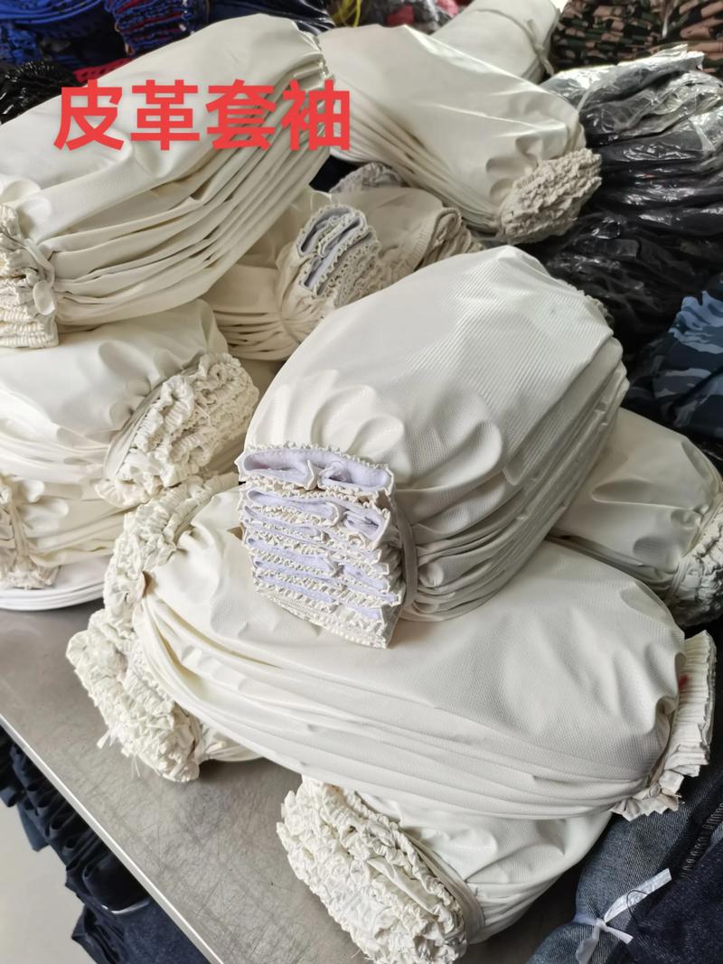 劳保用品行业：安全与健康的守护者